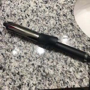 GHD 1.25” soft curl curing iron